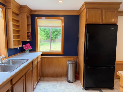 147 Maquinna Ave, Zeballos, BC 