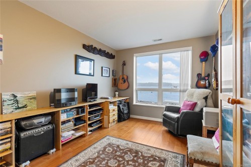 Th15-38 Front St, Nanaimo, BC 