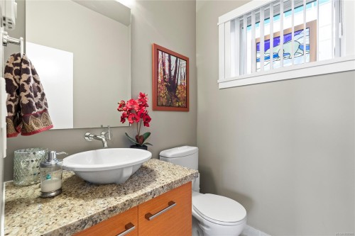 Th15-38 Front St, Nanaimo, BC 