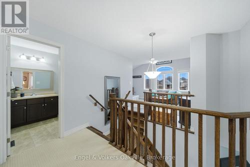 115 Pumpkin Pass, Hamilton (Binbrook), ON - Indoor Photo Showing Other Room