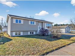 16 Dawn CRES Moncton, NB E1G 1K3