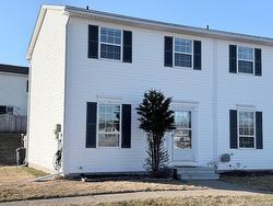 19 Meadowland TERR  Saint John, NB E2M 5S4