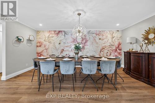 5418 Anthony Place, Burlington, ON - Indoor Photo Showing Dining Room
