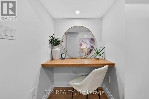 5418 Anthony Place, Burlington, ON - Indoor Photo Showing Other Room