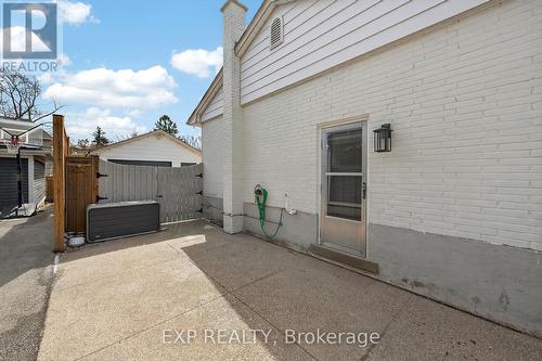 5418 Anthony Place, Burlington, ON - Outdoor With Exterior