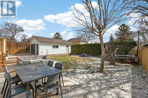 5418 Anthony Place, Burlington, ON - Outdoor