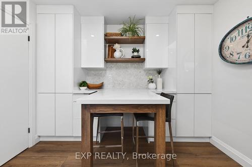 5418 Anthony Place, Burlington, ON - Indoor Photo Showing Other Room