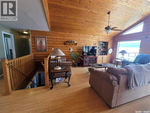 104 Elk Road, Crooked Lake, SK - Indoor