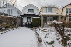 144 GLEBEMOUNT AVENUE  Toronto, ON M4C 3S5