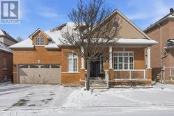 50 CHATEAU DRIVE  Vaughan, ON L4H 3A1