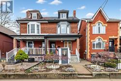 746 GLADSTONE AVENUE  Toronto, ON M6H 3J6