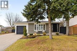 688 MULLIN Way  Burlington, ON L7L 4J7