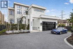 711 BEACH Boulevard  Hamilton, ON L8H 6Y5