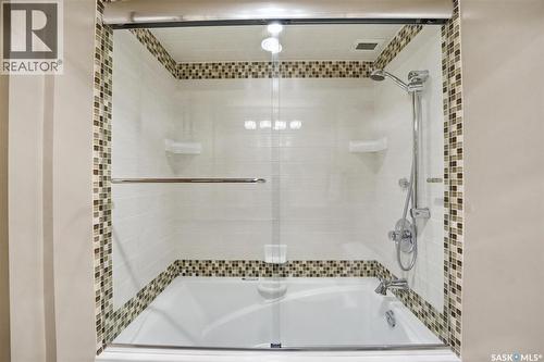 1001 730 Spadina Crescent E, Saskatoon, SK - Indoor Photo Showing Bathroom