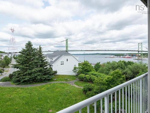 313 3805 Mont Blanc Terrace, Halifax, NS 