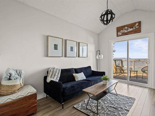 6357 Highway 215, Cheverie, NS 