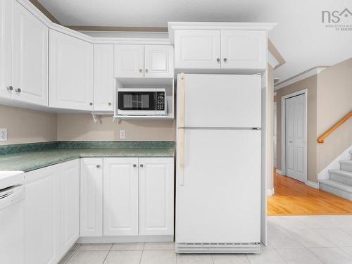 24 Rosehurst Close, Halifax, NS 