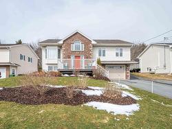 21 Lundy Drive  Dartmouth, NS B2W 6M2