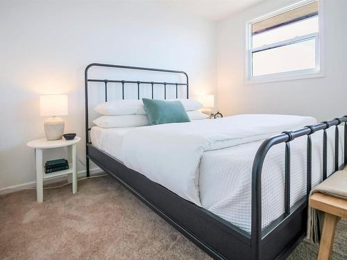 36 Regal Road, Dartmouth, NS 