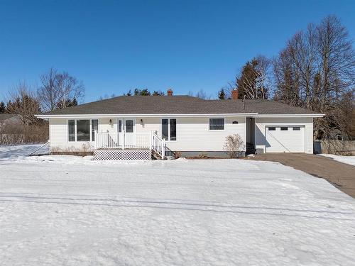812 Main Street  Cornwall, PE C0A 1H0