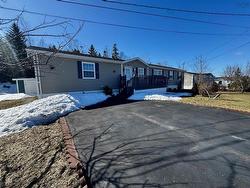 25 Rogers Dr. Lower South River, NS B2G 0B4