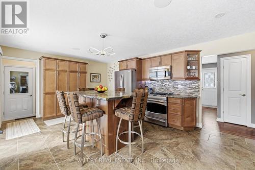 7315 Siderd 15, Mapleton, ON - Indoor