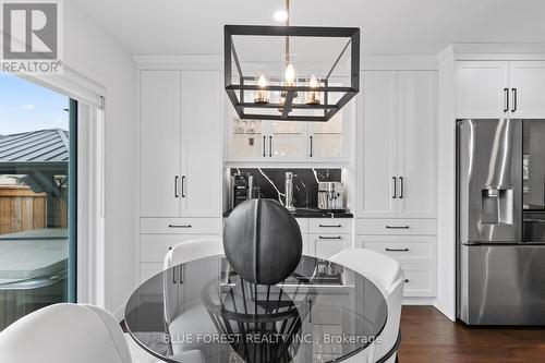 28 Weir Crescent, St. Thomas, ON - Indoor