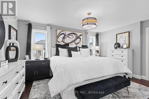 28 Weir Crescent, St. Thomas, ON - Indoor Photo Showing Bedroom