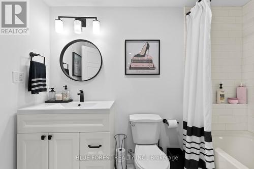 28 Weir Crescent, St. Thomas, ON - Indoor Photo Showing Bathroom