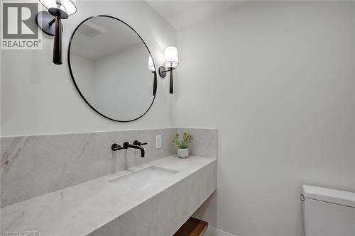 251 Glen Afton Drive, Burlington, ON - Indoor Photo Showing Bathroom