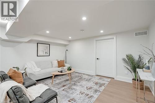 251 Glen Afton Drive, Burlington, ON - Indoor