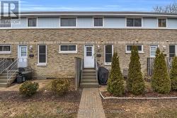 57 - 35 BRECKENRIDGE DRIVE  Kitchener, ON N2B 3H5
