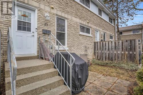 57 - 35 BRECKENRIDGE DRIVE  Kitchener, ON N2B 3H5