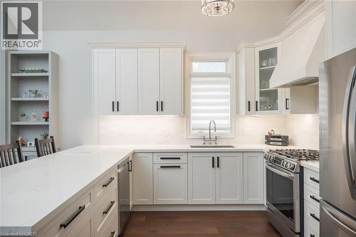 4155 Stonebridge Crescent, Burlington, ON - Indoor Photo Showing Kitchen With Stainless Steel Kitchen With Upgraded Kitchen
