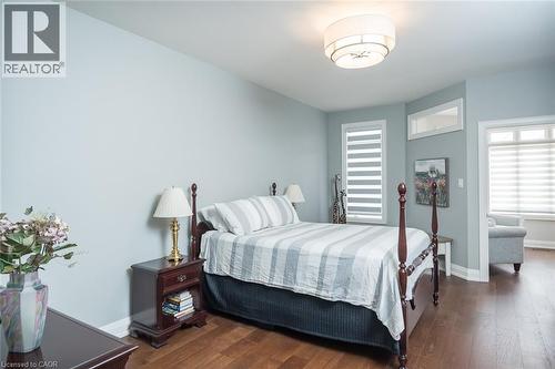 4155 Stonebridge Crescent, Burlington, ON - Indoor Photo Showing Bedroom