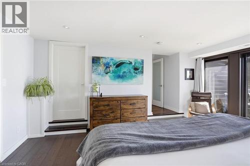 868 Danforth Place, Burlington, ON - Indoor Photo Showing Bedroom