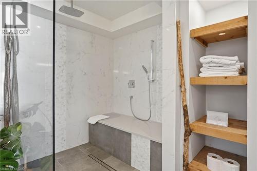 868 Danforth Place, Burlington, ON - Indoor Photo Showing Bathroom