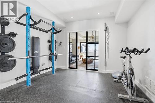 868 Danforth Place, Burlington, ON - Indoor Photo Showing Gym Room