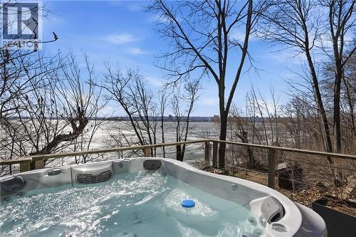 868 Danforth Place, Burlington, ON - Outdoor With View
