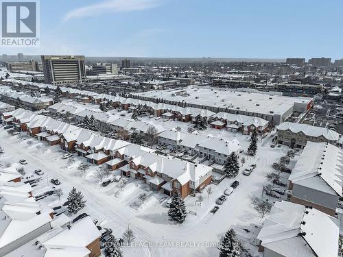 78 Grammercy Park, Ottawa, ON 