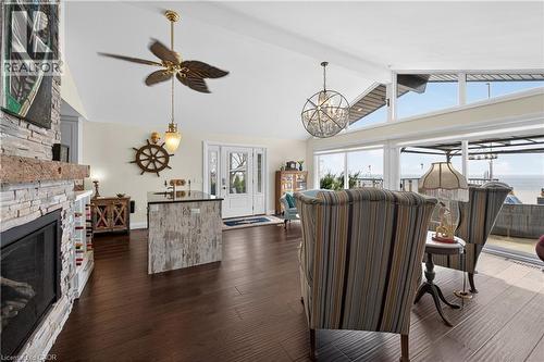 2023 Maple Boulevard, Port Dover, ON - Indoor With Fireplace