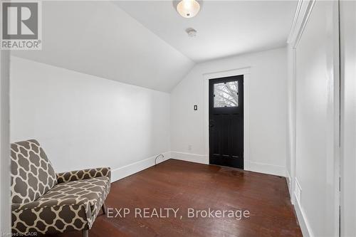 50 Walnut Street, Kitchener, ON - Indoor Photo Showing Other Room