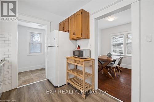 50 Walnut Street, Kitchener, ON - Indoor