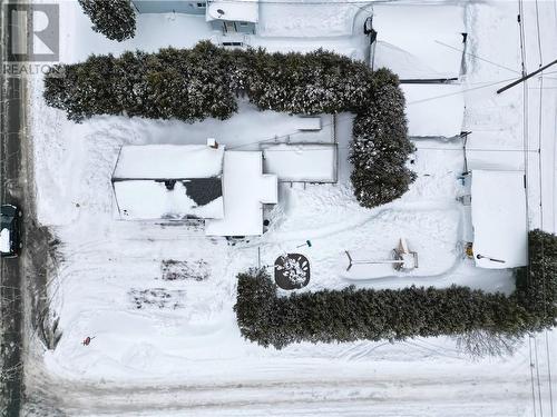 47 Second Ave, Coniston, ON - Outdoor