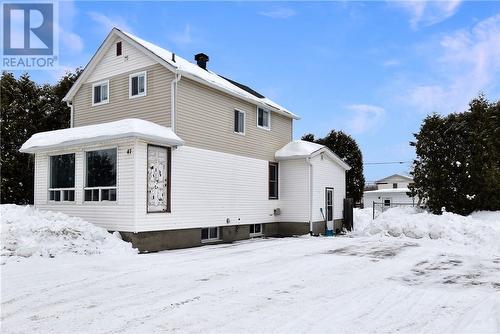 47 Second Ave, Coniston, ON - Outdoor
