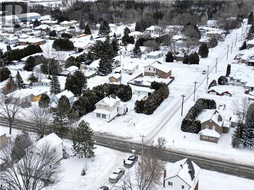 47 Second Ave, Coniston, ON - Outdoor