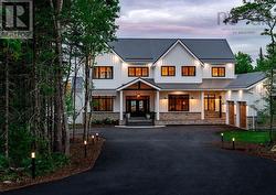 1006 McCabe Lake Drive  Middle Sackville, NS B4E 0P4