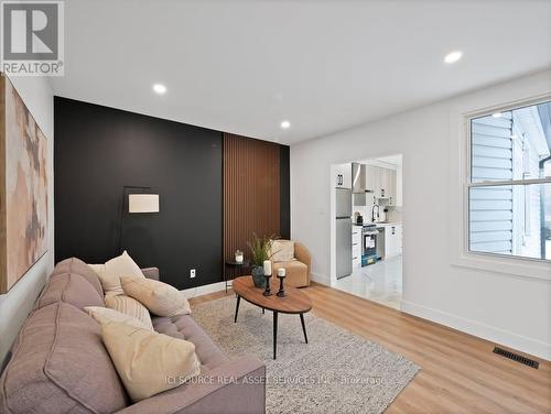 20 Hill Street, Hamilton, ON - Indoor