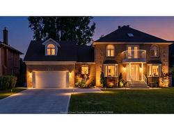 233 Old Tecumseh Road  Lakeshore, ON N8N 3S9