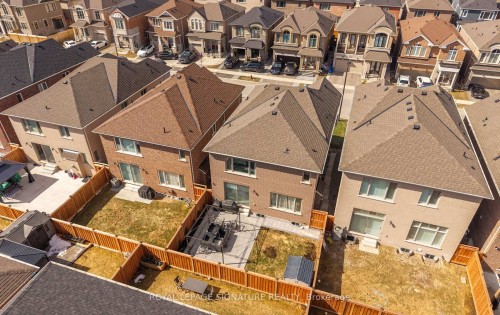 474 Violet Gate, Milton, ON - Outdoor